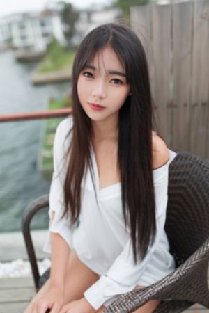 荡爱hd版免费播放_十万网红美女美酱