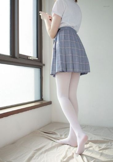 卡门的世界_720高清视频播放