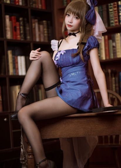 女大学生的沙龙室在线_BD英语视频大全