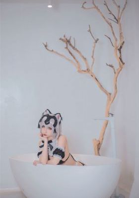 《裸》在线观看_高清日韩电影在线