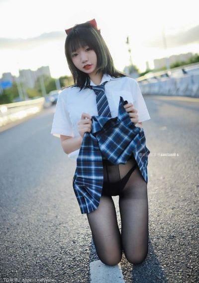 校园春色国产_BD国语在线播放